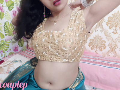 Beeg saree beautiful indian bhabhi