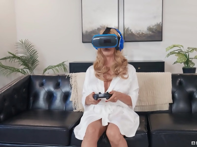 Beeg alexis stepmom gamer by